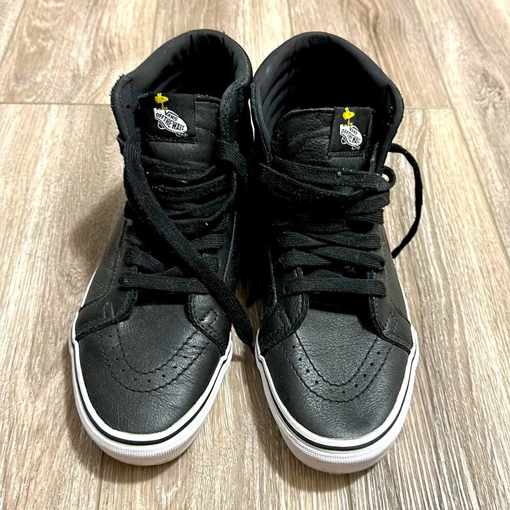 Converse Peanut Edition